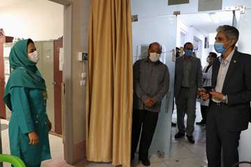 بازدید دکتر دانائی رئیس دانشگاه علوم پزشکی استان سمنان از بیمارستان 15 خرداد مهدیشهر99.05.15 